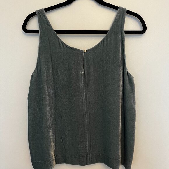 NWT J. Crew Sage Green Silk Blend Velour Tank, Size Medium - Picture 5 of 12
